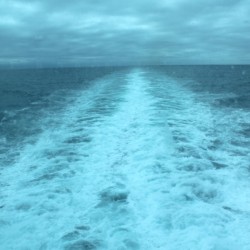 Ship+wake1