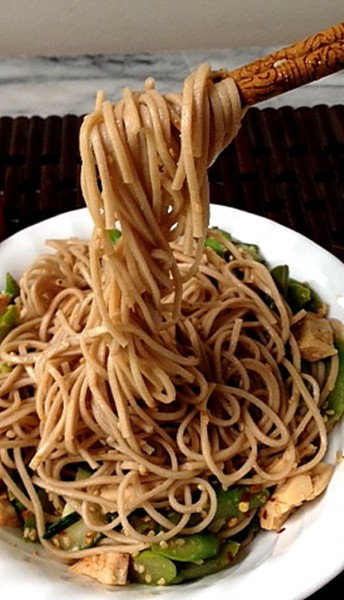 Chinese noodles on chopsticks 4