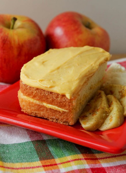 Sphere apple cake slice