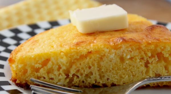 Easy Cast Iron Skillet Cornbread Recipe (Moist Sweet Cornbread!) {video} -  An Edible Mosaic™