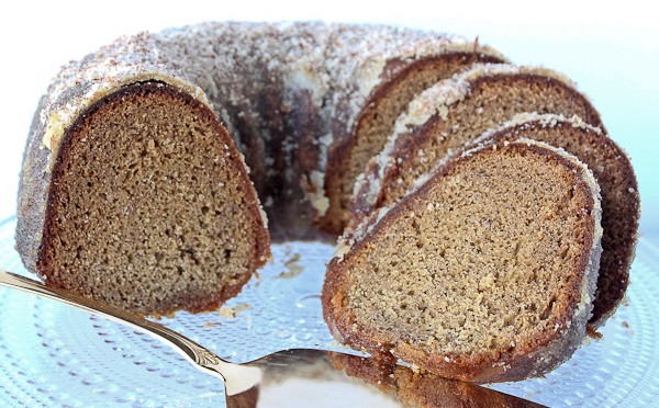 Honey cake whole