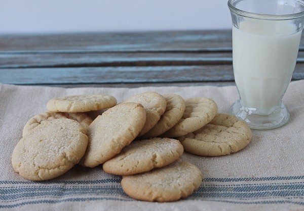 Sugar cookies with glass of milk