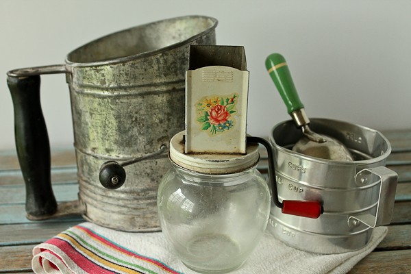 Vintage baking items 1