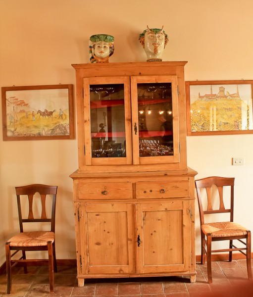 Butera antique hutch