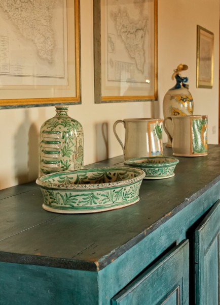 Butera sideboard dishes