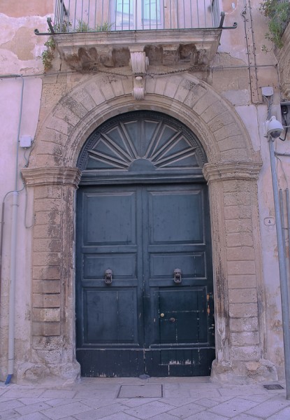 Lecce church door