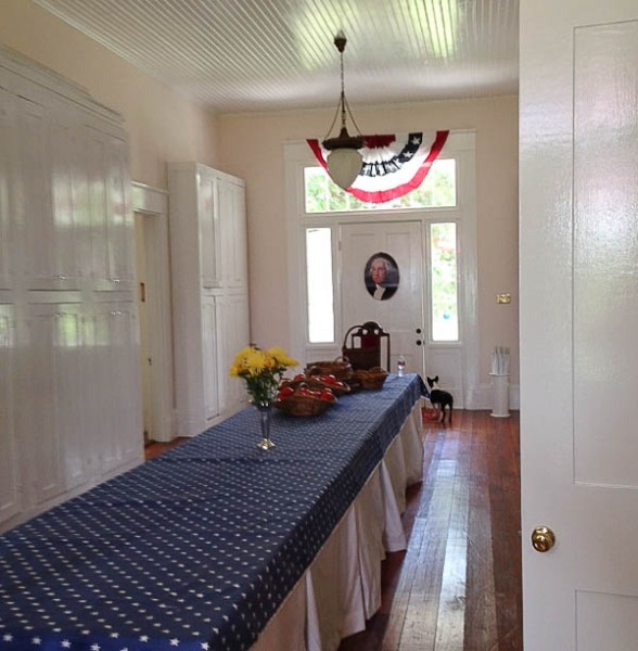 MS long table with Washington door