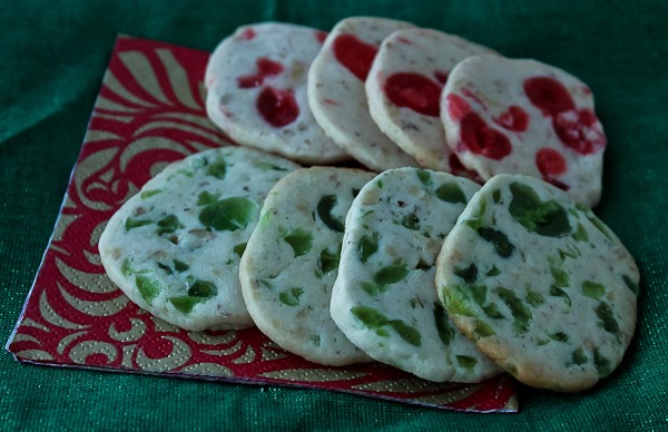 Sphere cherry cookies on napkin