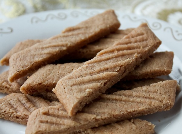 Spice Slice cookies on plate