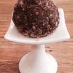 Elizabeth chocolate ball