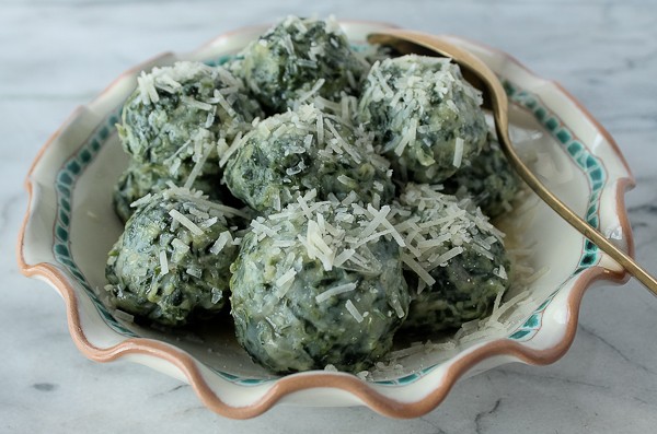 Sphere spinach gnocchi in bowl 1