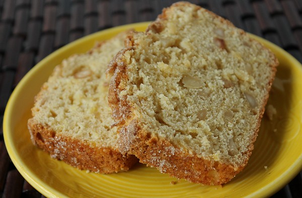 Pineapple Macadamia Bread slices