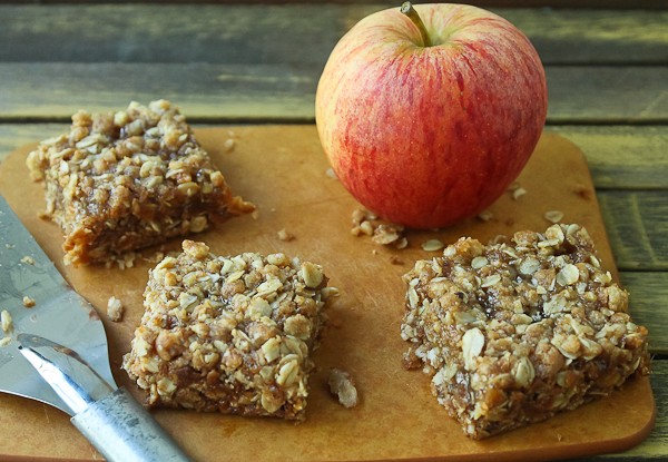 Oatmeal jam cut squares