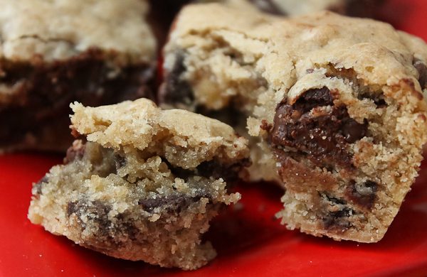 chocolate-chip-bars-3