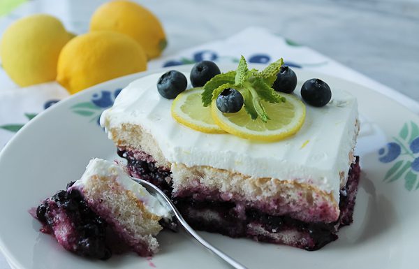 Blueberry Tiramisu with Greek Yogurt - The Culinary Cellar