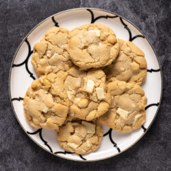 white chocolate cookies bright