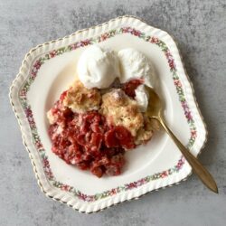 Cobbler on plate